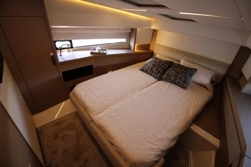 Slide: The Image of 2018 Prestige 460 S 'Knot Done Yet' - 25