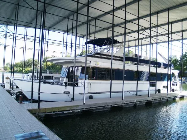 Slide: The Image of MONTICELLO River Yacht 1999 - 1