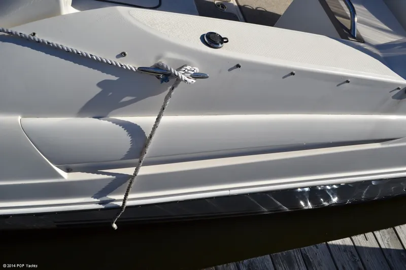Slide: The Image of Sea Ray 240 Sundancer 2008 - 5