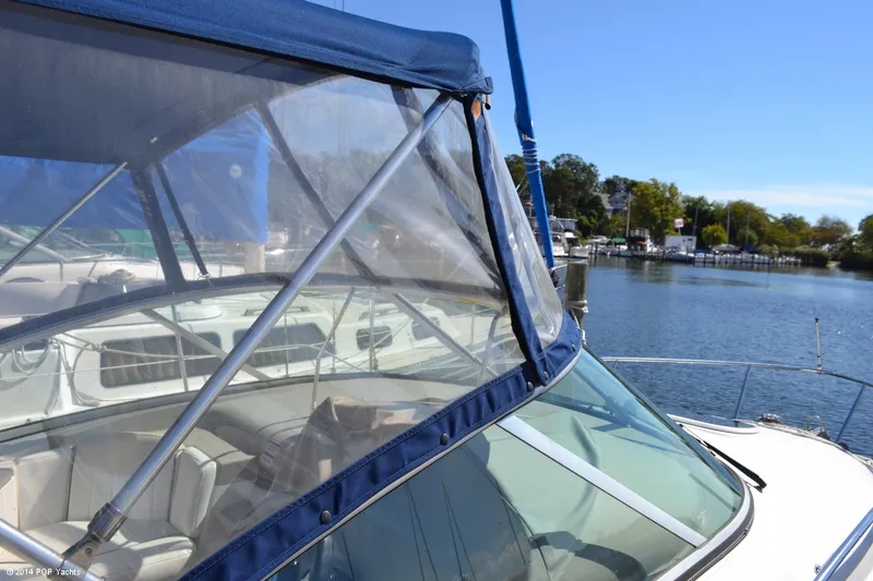 Slide: The Image of Sea Ray 240 Sundancer 2008 - 9
