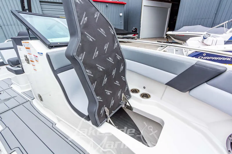 Slide: The Image of 2026 Chaparral SSX 4 boat interior with adjustable seating and sleek design. - 35