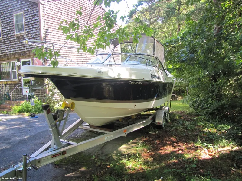 Slide: The Image of Wellcraft 220 Sportsman 2006 - 3