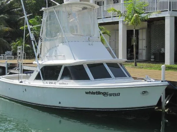 Slide: The Image of Bertram 31 Flybridge Cruiser 1975 - 10
