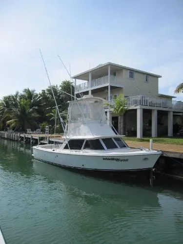 Slide: The Image of Bertram 31 Flybridge Cruiser 1975 - 9