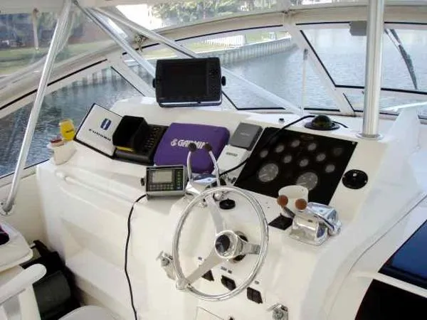 Slide: The Image of Ocean Yachts - 40 Sport Fish 2000 - 10