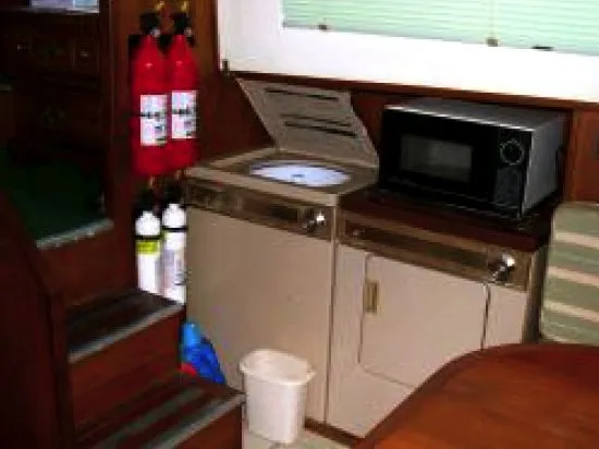 Slide: The Image of Wellington Long Range Motor Yacht 1985 - 11