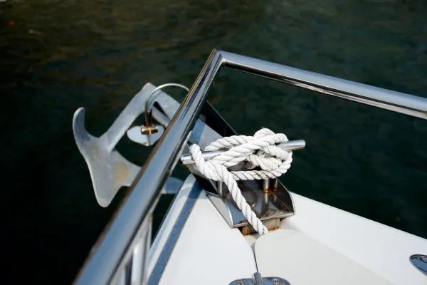Slide: The Image of Crownline Boats - 288 Bowrider 2002 - 3