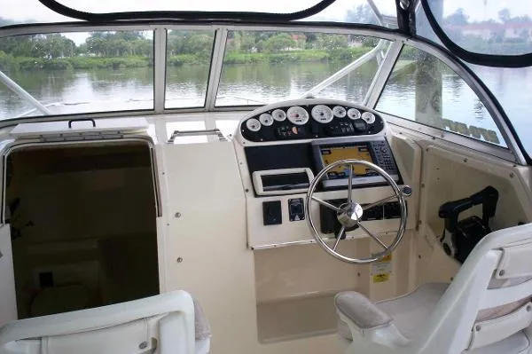 Slide: The Image of World Cat 270 Express 2003 - 5