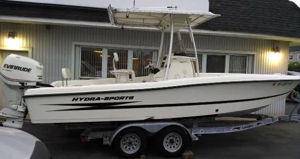 Slide: The Image of Hydra Sports 23 BAY BOLT 2008 - 3