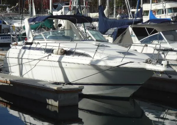 Slide: The Image of Wellcraft Martinique 3200 V-Drives 1995 - 0