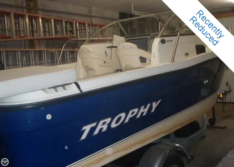 Slide: The Image of Trophy 1802 Walkaround 2006 - 1