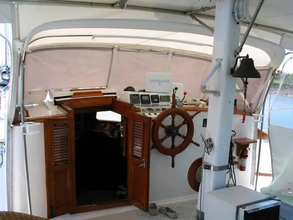 Slide: The Image of Marine Trader 46 Island Trader 1982 - 5