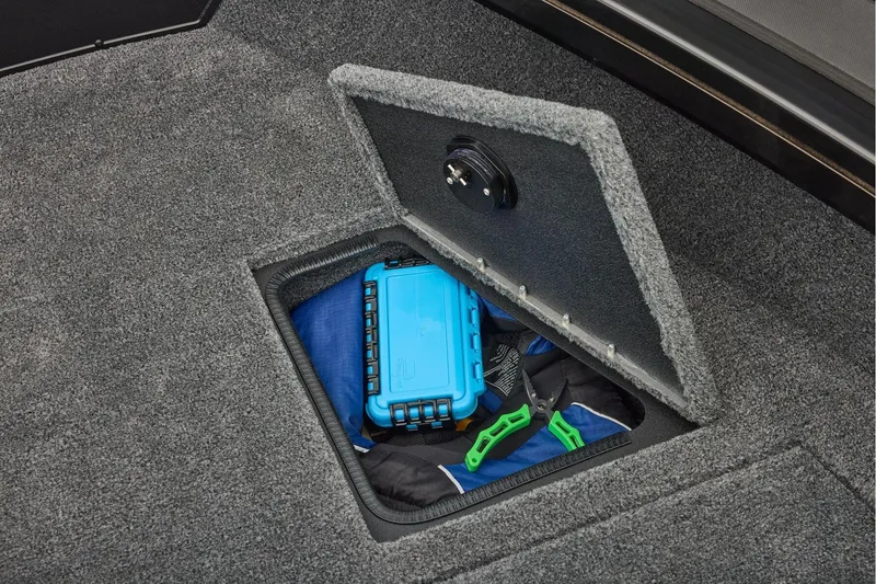 Slide: The Image of Tracker Targa V-19 WT 2026 - 20