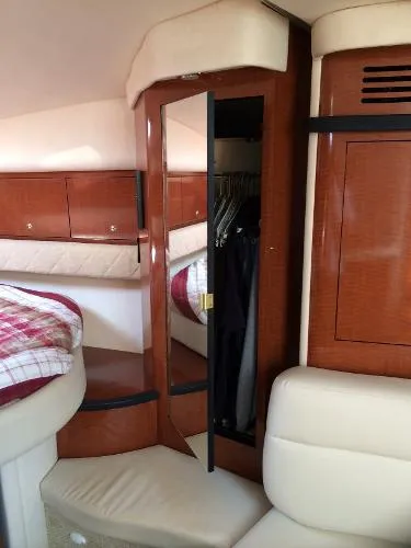 Slide: The Image of Sea Ray 340 Sundancer 2004 - 7
