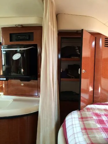 Slide: The Image of Sea Ray 340 Sundancer 2004 - 8