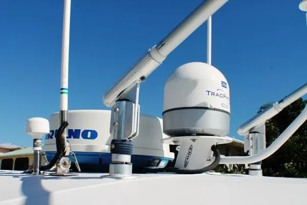 Slide: The Image of Contender Bowthruster 2005 - 4