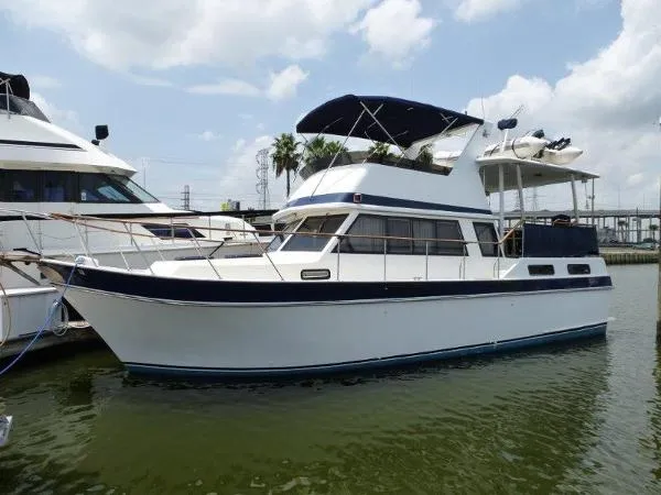 Slide: The Image of Californian 38 Motor Yacht 1983 - 0