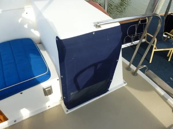 Slide: The Image of Californian 38 Motor Yacht 1983 - 8