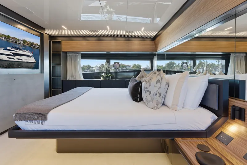 Slide: The Image of Luxurious interior of 2018 Ferretti Yachts 920 with modern design and elegant furnishings. - 43