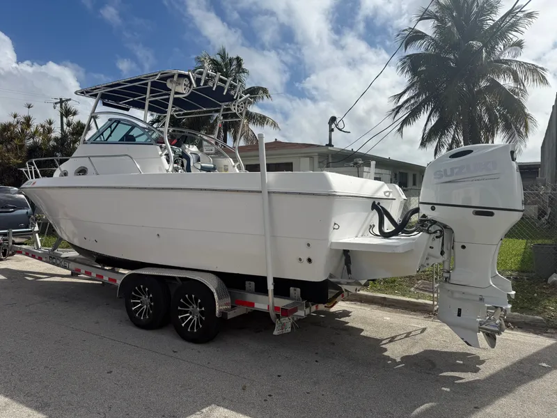 Slide: The Image of Pro-Line 2610 Walkaround 1999 - 2