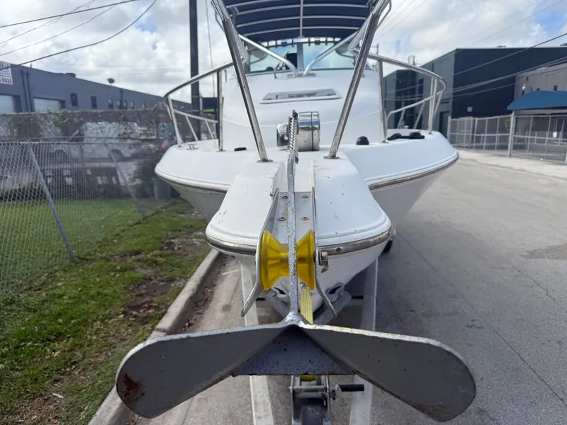 Slide: The Image of Pro-Line 2610 Walkaround 1999 - 6