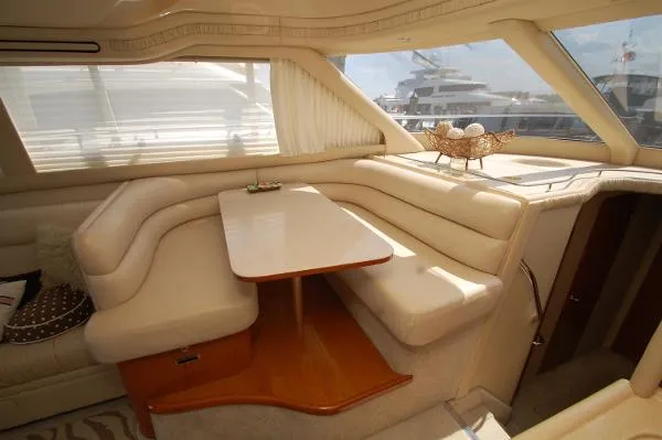 Slide: The Image of Sea Ray SEDAN BRIDGE 2001 - 3