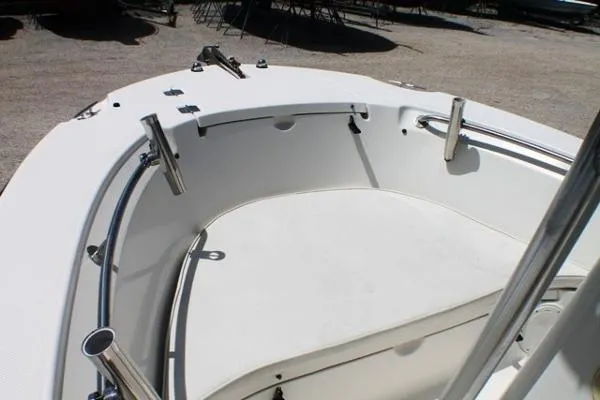 Slide: The Image of Trophy 2103 Center Console 2005 - 8