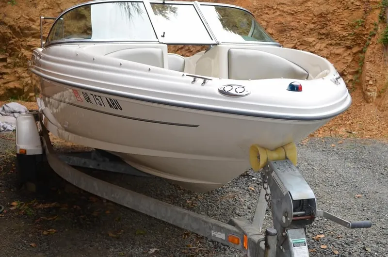 Slide: The Image of Sea Ray 180 Sport 2004 - 2