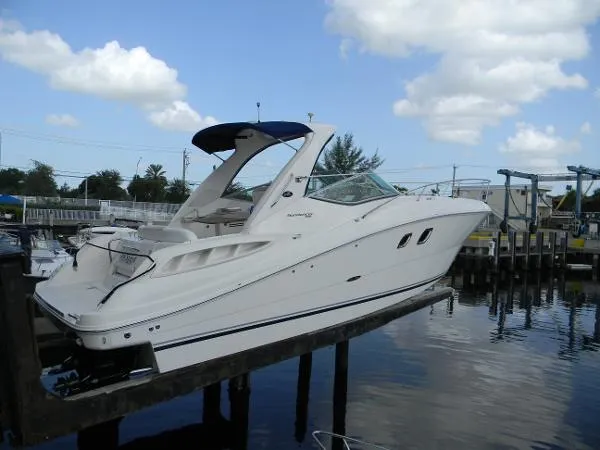 Slide: The Image of Sea Ray 310 Sundancer 2009 - 0