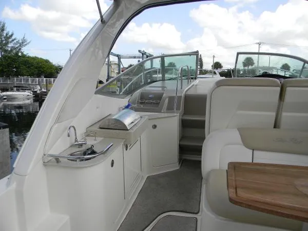 Slide: The Image of Sea Ray 310 Sundancer 2009 - 3