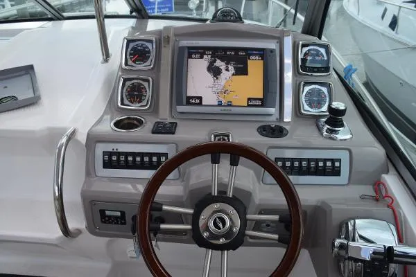 Slide: The Image of Chaparral 310 Signature 2013 - 2