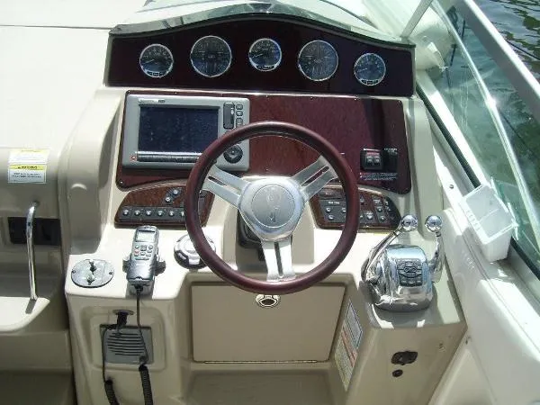 Slide: The Image of Sea Ray 330 Sundancer 2012 - 11