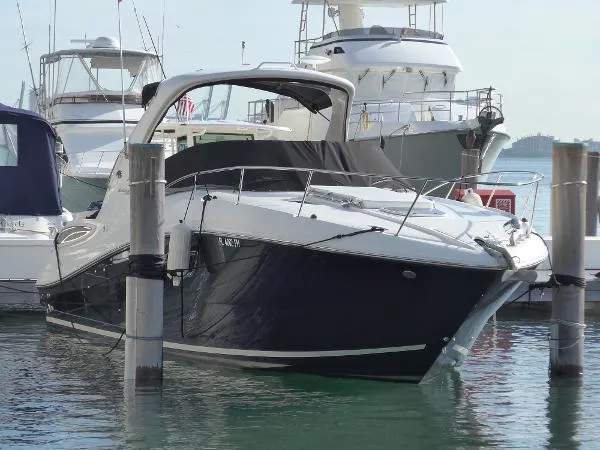 Slide: The Image of Sea Ray 330 Sundancer 2012 - 3