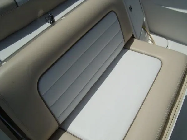Slide: The Image of Sea Ray 330 Sundancer 2012 - 9