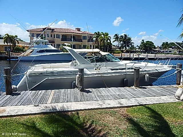 Slide: The Image of Chris-Craft 360 Express 1990 - 8