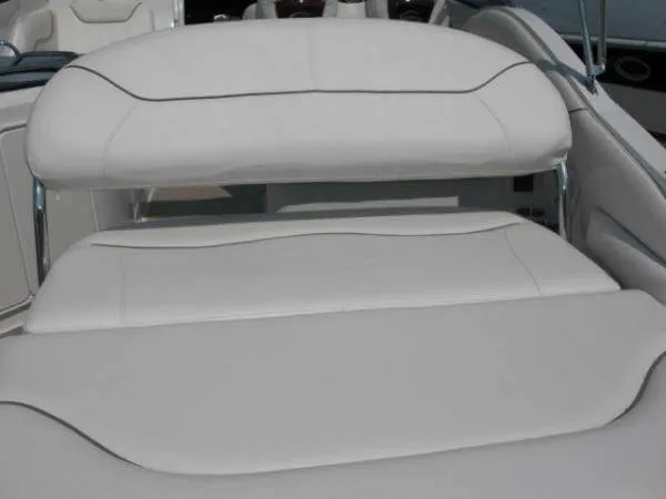 Slide: The Image of Crownline Boats 270 CR 2008 - 11