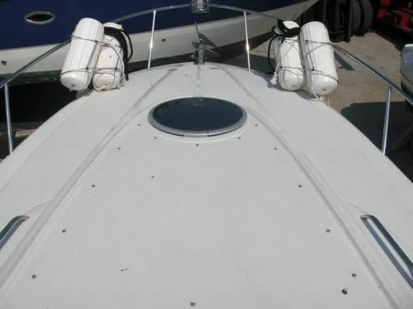 Slide: The Image of Crownline Boats 270 CR 2008 - 3