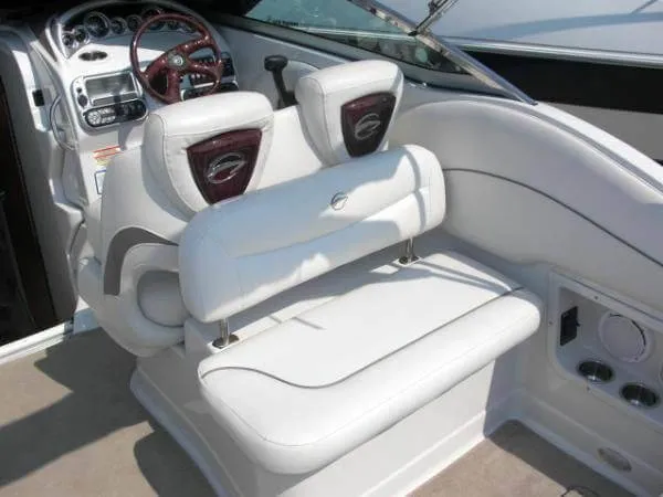 Slide: The Image of Crownline Boats 270 CR 2008 - 7