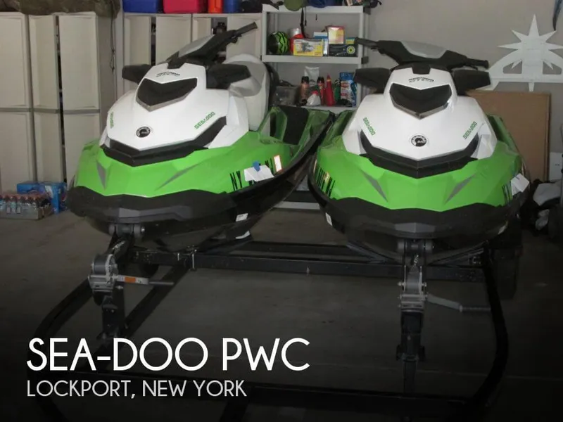 Slide: The Image of Sea-Doo GTI SE 130 (pair) 2013 - 0