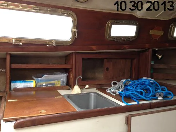 Slide: The Image of Pacific Seacraft Flicka 20 1981 - 4