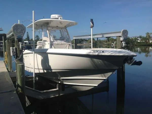 Slide: The Image of Boston Whaler 320 Outrage CC 2007 - 0