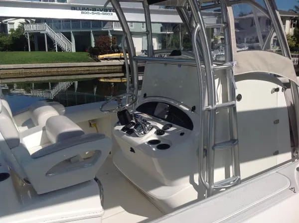 Slide: The Image of Boston Whaler 320 Outrage CC 2007 - 7