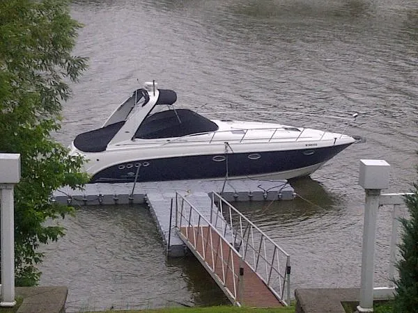 Slide: The Image of Chaparral 350 Signature Diesel BR8133 2006 - 0