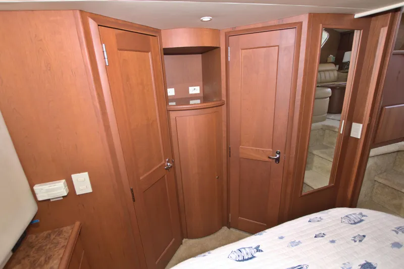 Slide: The Image of Silverton 39 Motor Yacht 2006 - 60