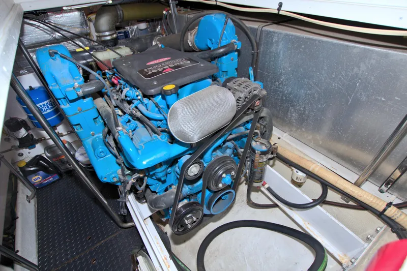 Slide: The Image of Silverton 39 Motor Yacht 2006 - 95