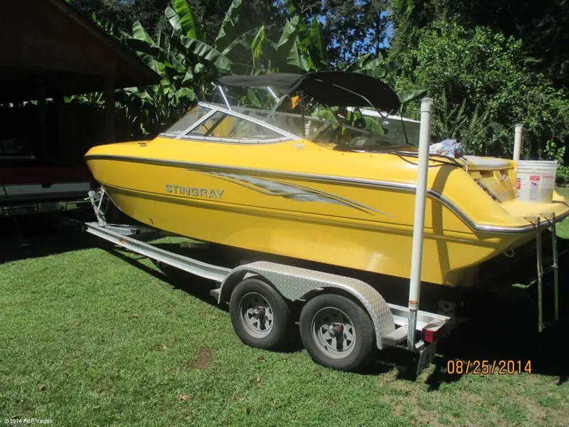 Slide: The Image of Stingray 220 SX 2004 - 1