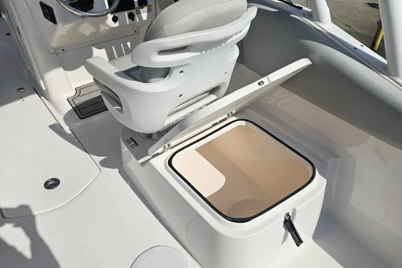 Slide: The Image of Steering console of 2022 Sea Fox 226 Traveler boat with Simrad electronics. - 20