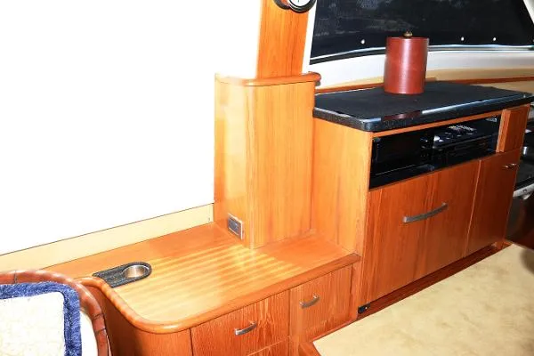 Slide: The Image of Tiara 5800 Sovran 2008 - 5