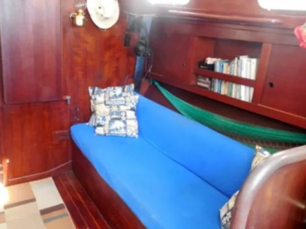 Slide: The Image of Tartan 33 Sloop 1981 - 6