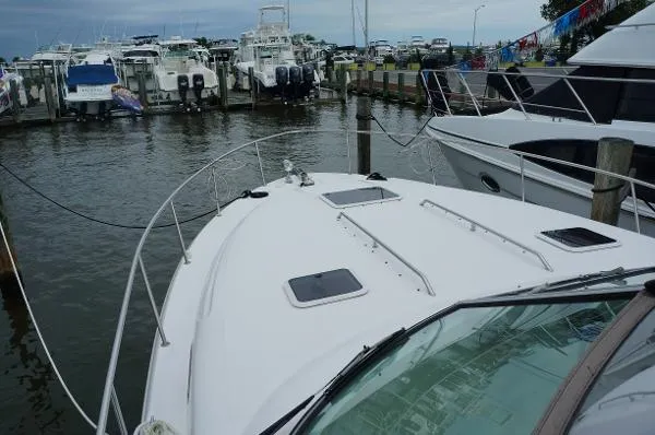 Slide: The Image of Sea Ray 340 Sundancer 1999 - 10